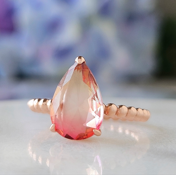 Peach Ombre Pear Cut Gemstone ring, 925 Sterling Silver, 18k Rose Gold - Picture 4 of 9